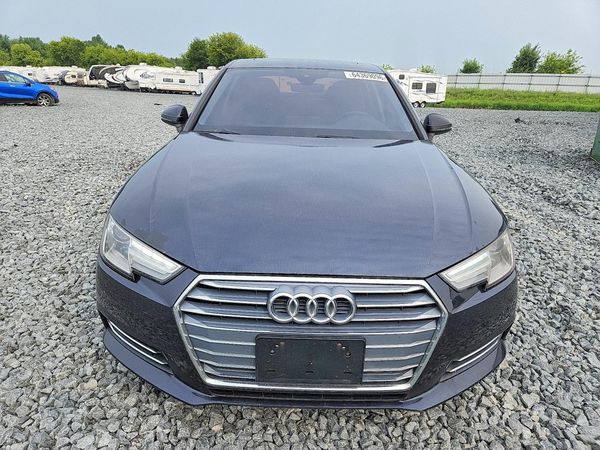 2017 AUDI A4 quattro Premium
