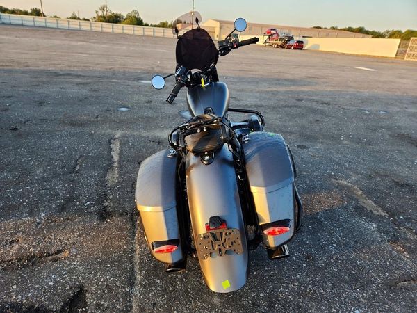 2024 BMW R18