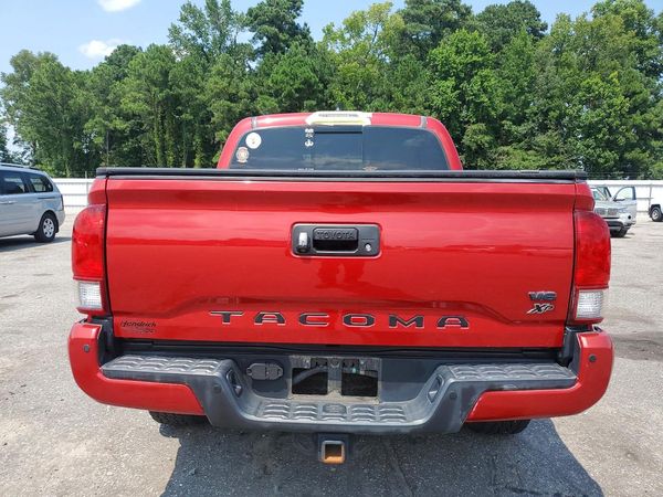 2017 TOYOTA TACOMA