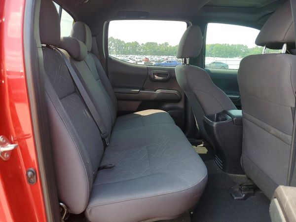 2017 TOYOTA TACOMA
