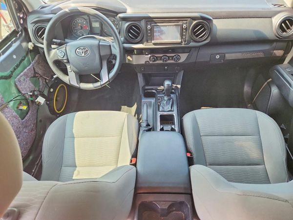 2017 TOYOTA TACOMA SR/SR5