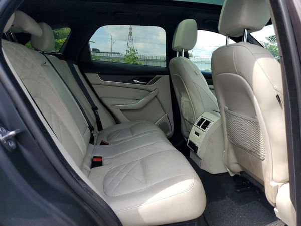 2022 JAGUAR F-PACE P250 S