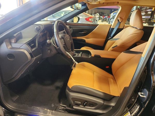 2025 LEXUS ES 300H 300h Premium