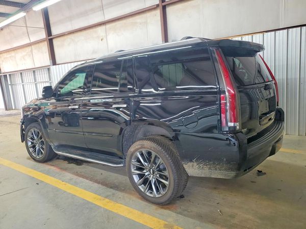 2019 CADILLAC ESCALADE Luxury
