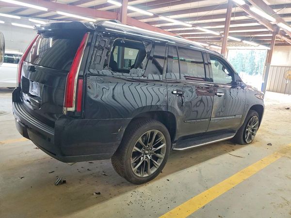 2019 CADILLAC ESCALADE Luxury
