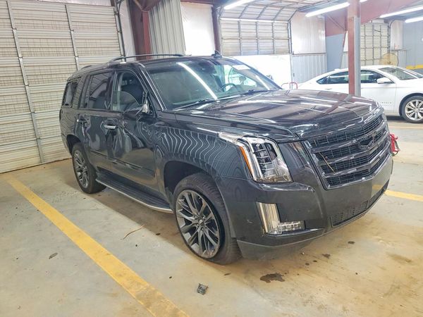 2019 CADILLAC ESCALADE Luxury