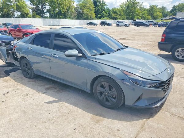 2023 HYUNDAI ELANTRA