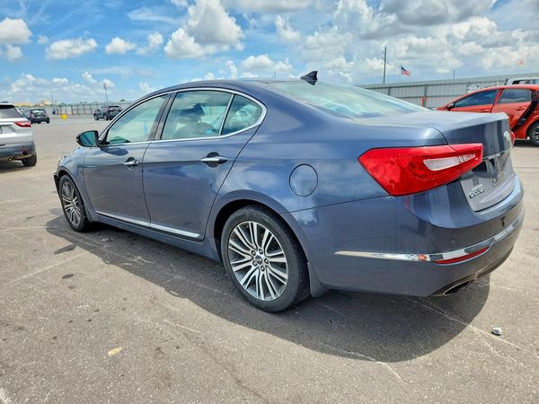 2015 KIA CADENZA