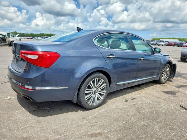 2015 KIA CADENZA