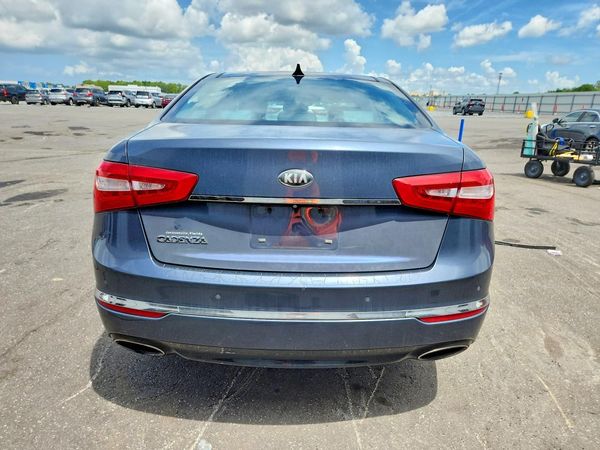 2015 KIA CADENZA