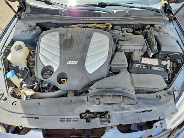 2015 KIA CADENZA