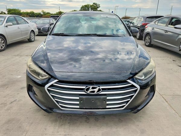 2017 HYUNDAI ELANTRA