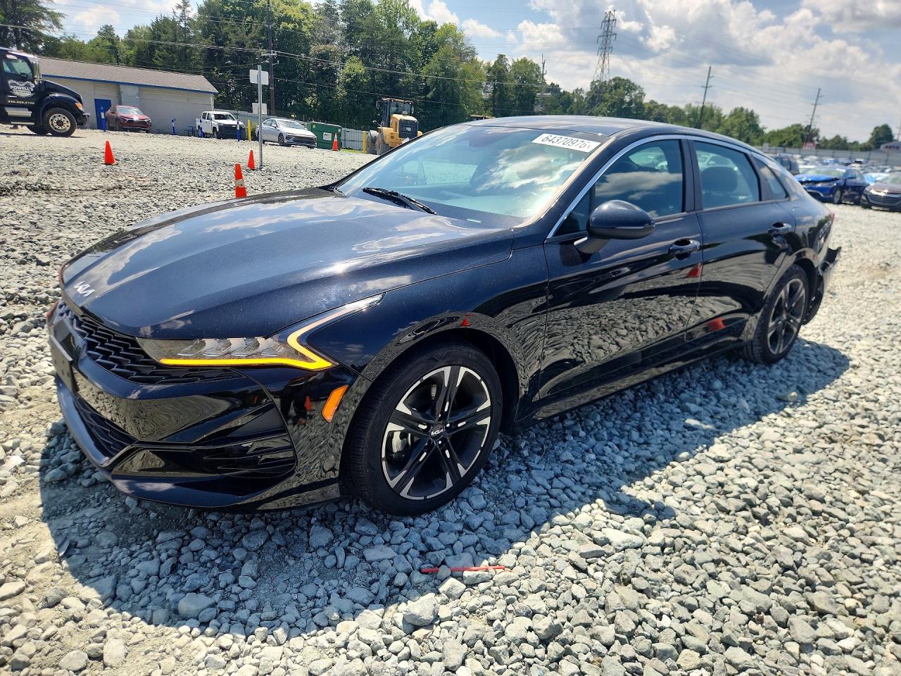 2022 KIA K5
