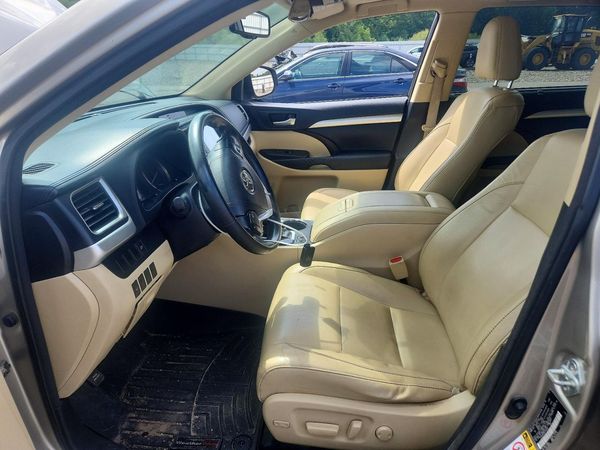 2015 TOYOTA HIGHLANDER Base/Hybrid