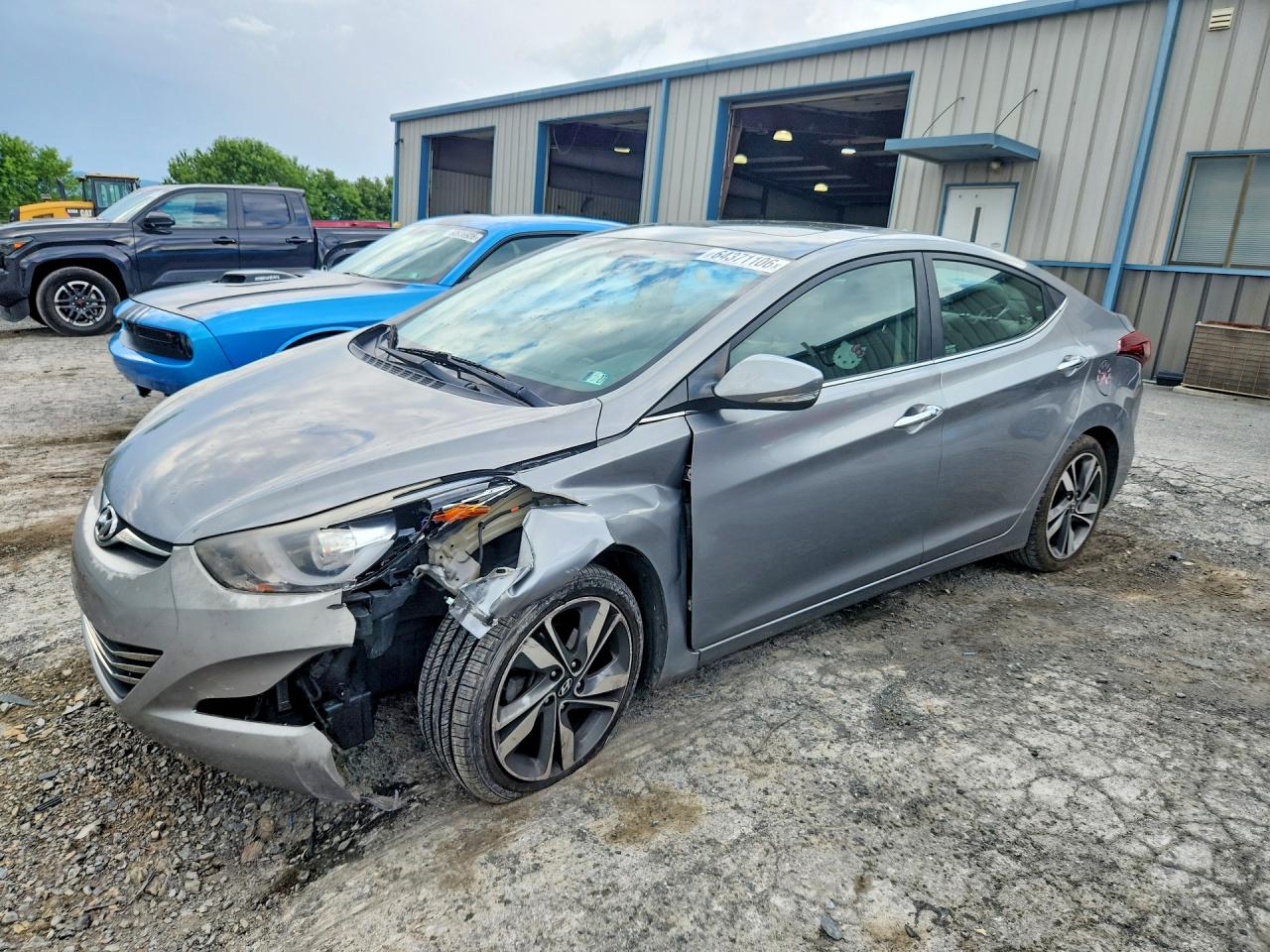 2015 HYUNDAI ELANTRA GLS(Middle)