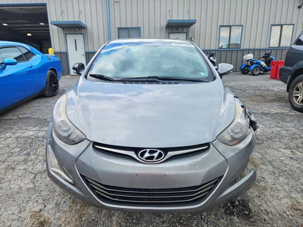 2015 HYUNDAI ELANTRA GLS(Middle)