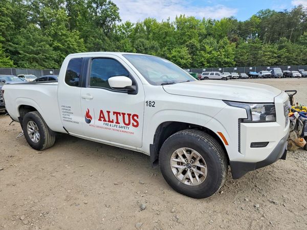2024 NISSAN FRONTIER