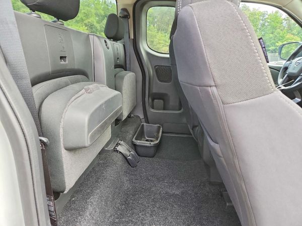 2024 NISSAN FRONTIER