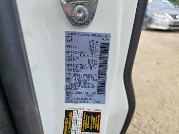 2024 NISSAN FRONTIER