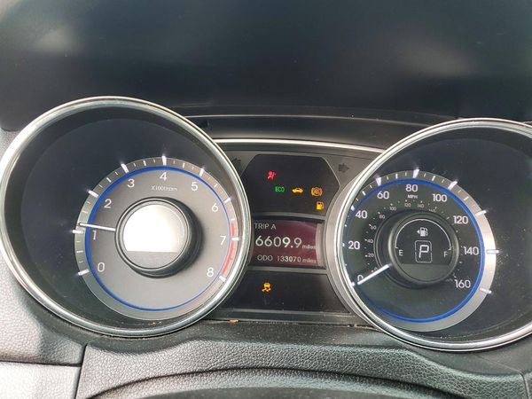2013 HYUNDAI SONATA