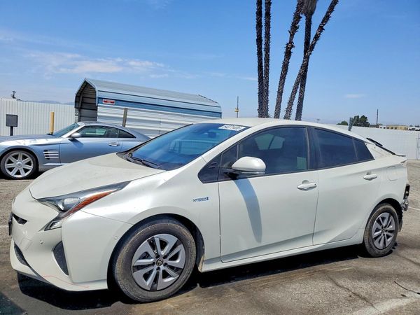 2018 TOYOTA PRIUS One/Two