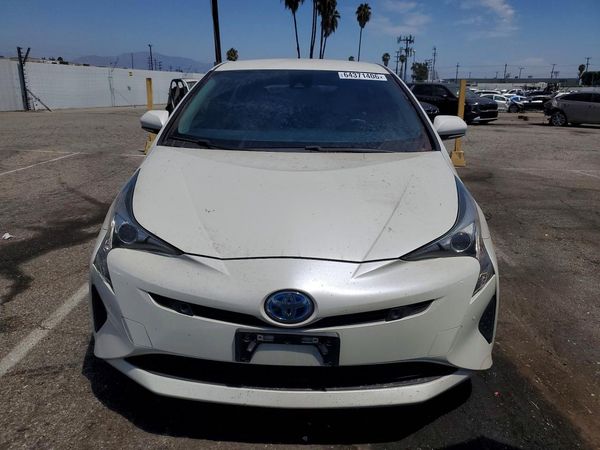 2018 TOYOTA PRIUS One/Two