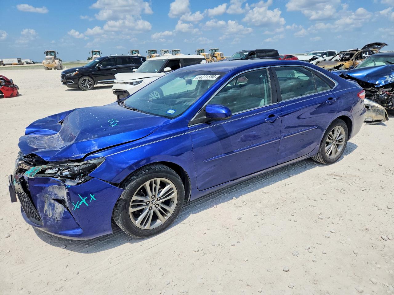 2015 TOYOTA CAMRY