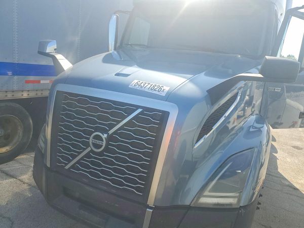2019 VOLVO VNL
