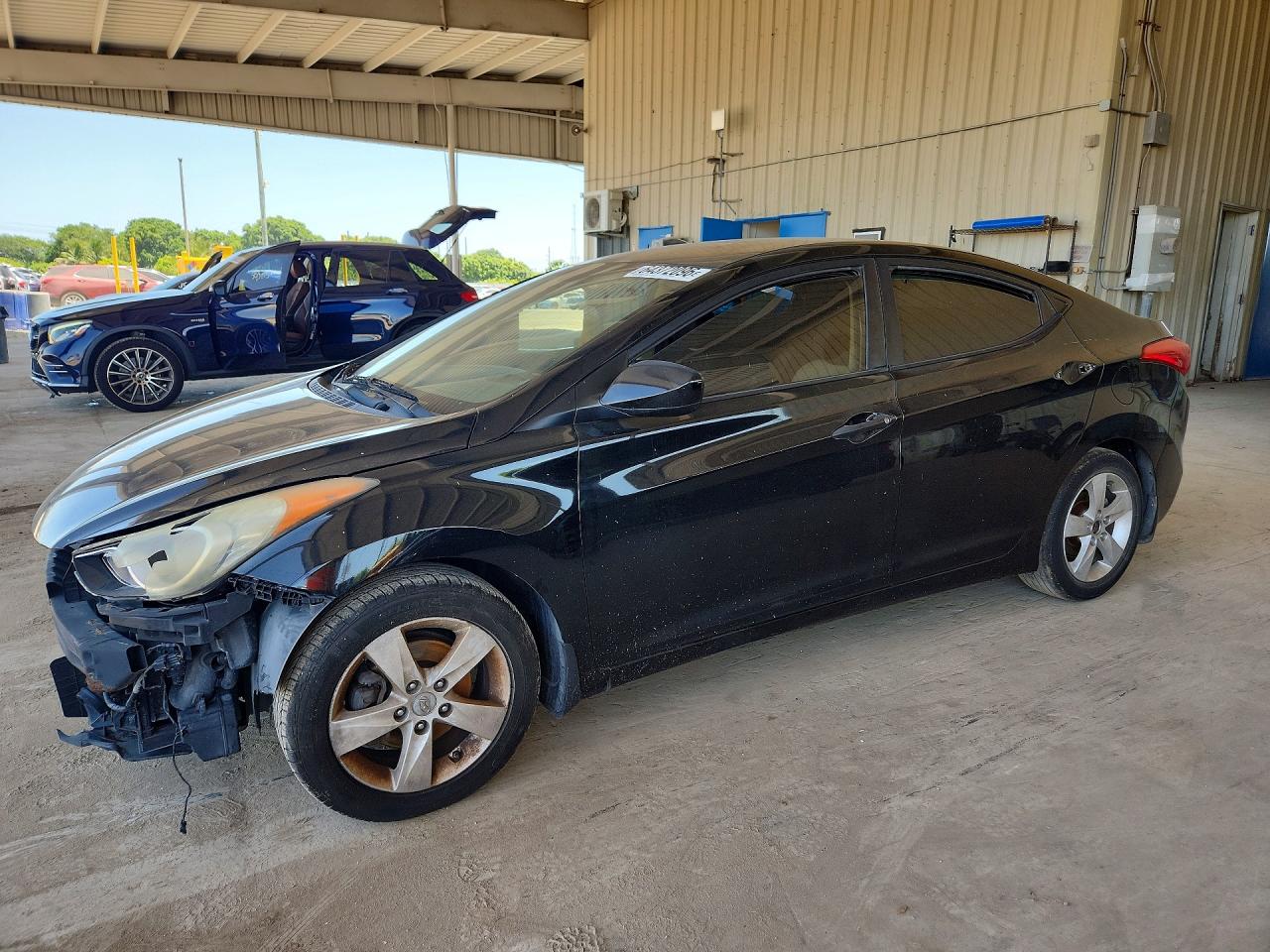 2013 HYUNDAI ELANTRA