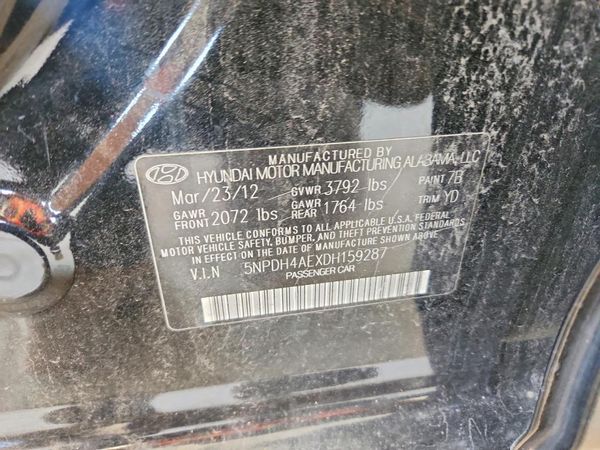 2013 HYUNDAI ELANTRA