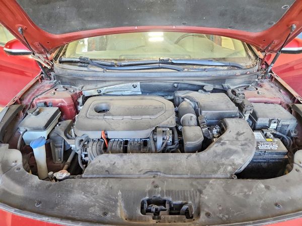 2015 HYUNDAI SONATA — Engine bay