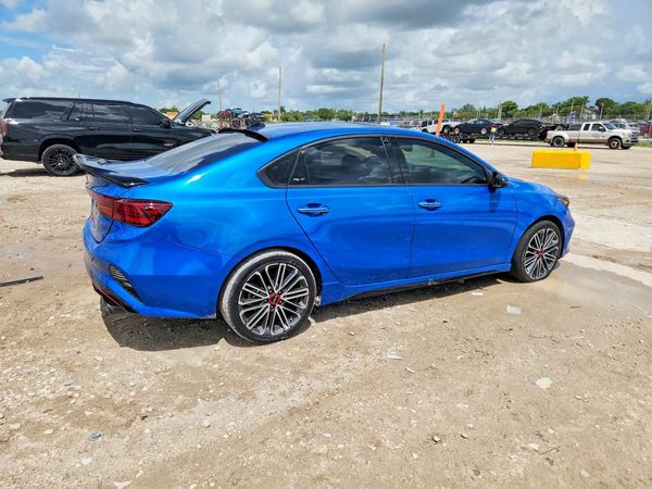 2024 KIA FORTE GT