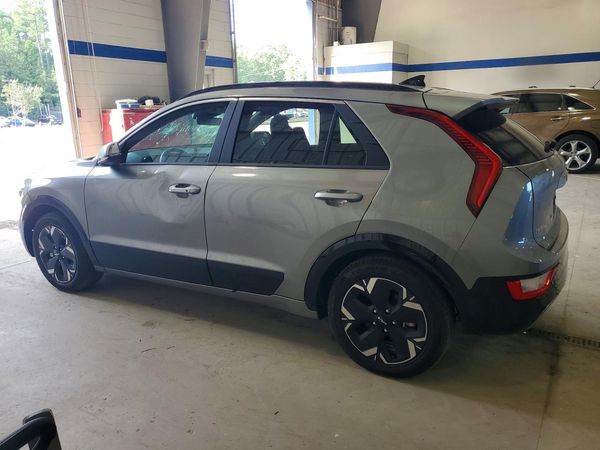 2024 KIA NIRO Wind