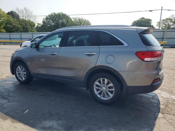 2017 KIA SORENTO L, LX