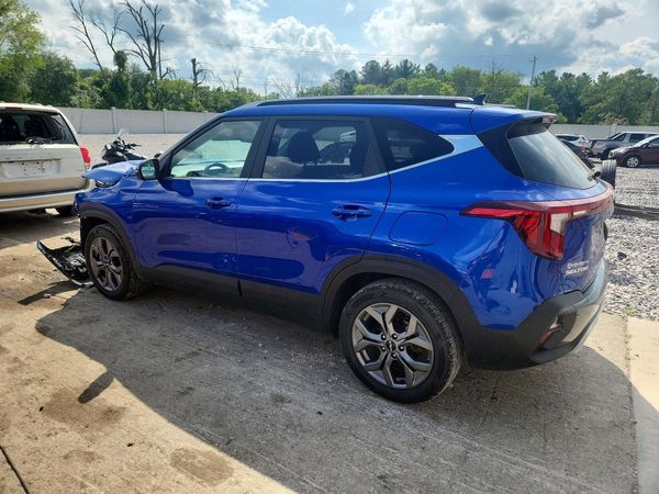 2024 KIA SELTOS S, X-Line