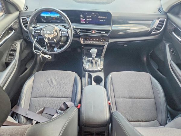 2024 KIA SELTOS S, X-Line