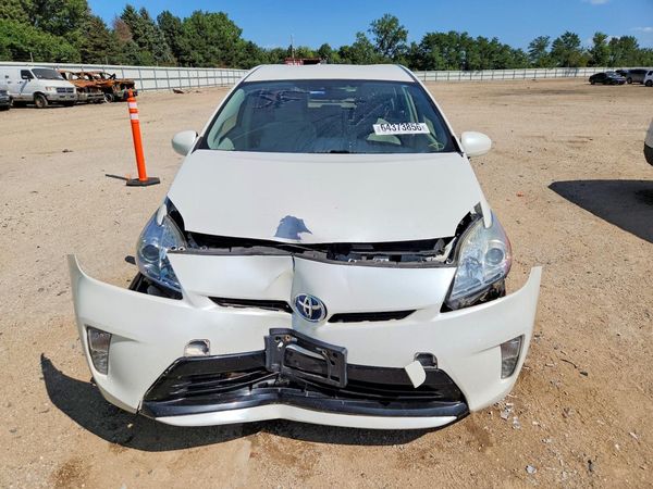 2014 TOYOTA PRIUS