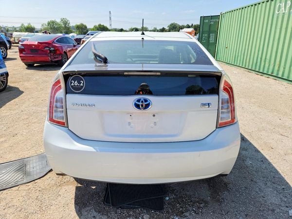 2014 TOYOTA PRIUS