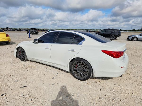 2015 INFINITI Q50