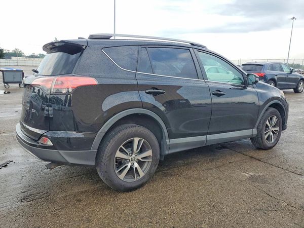 2018 TOYOTA RAV4 Adventure/XLE