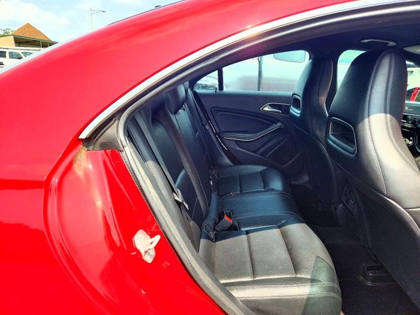 2014 MERCEDES-BENZ CLA