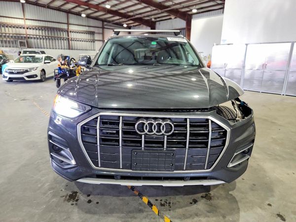 2021 AUDI Q5 quattro Premium Plus