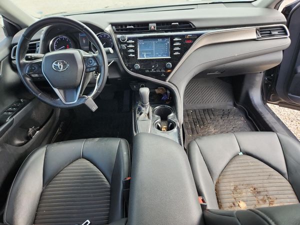 2019 TOYOTA CAMRY