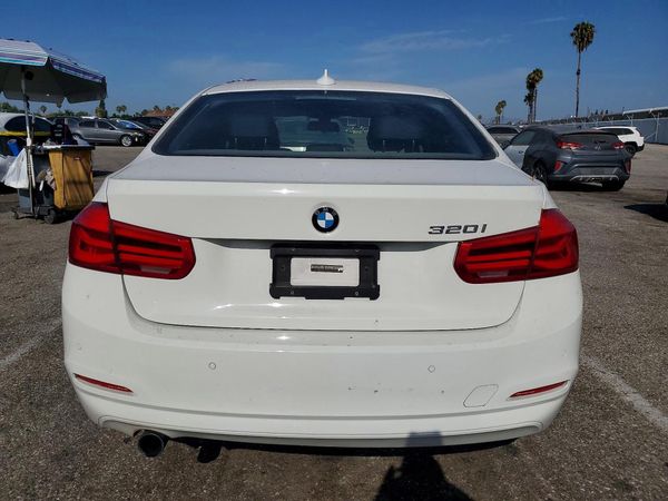 2017 BMW 320 SA