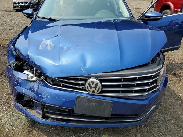 2017 VOLKSWAGEN PASSAT S