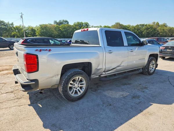 2017 CHEVROLET SILVERADO LT