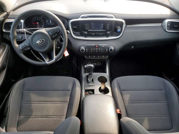 2018 KIA SORENTO L, LX