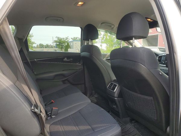 2018 KIA SORENTO L, LX