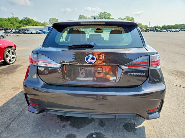 2014 LEXUS CT 200h