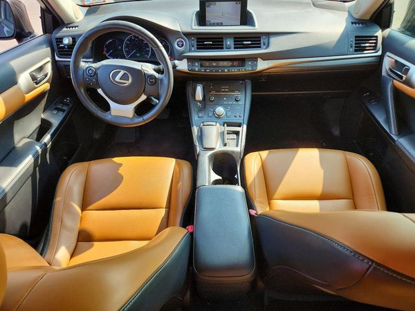 2014 LEXUS CT 200h